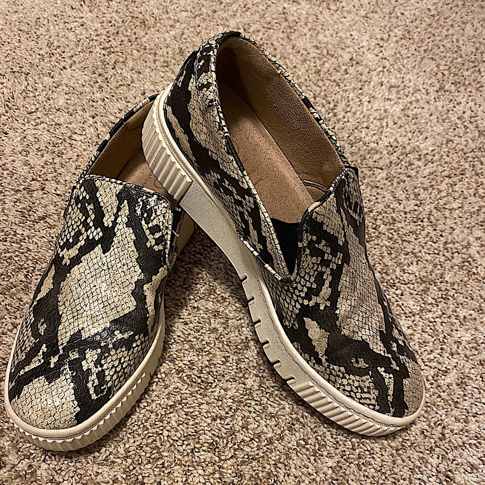 SOUL Naturalizer Slip-on Snake Skin Shoes/TIA2 style